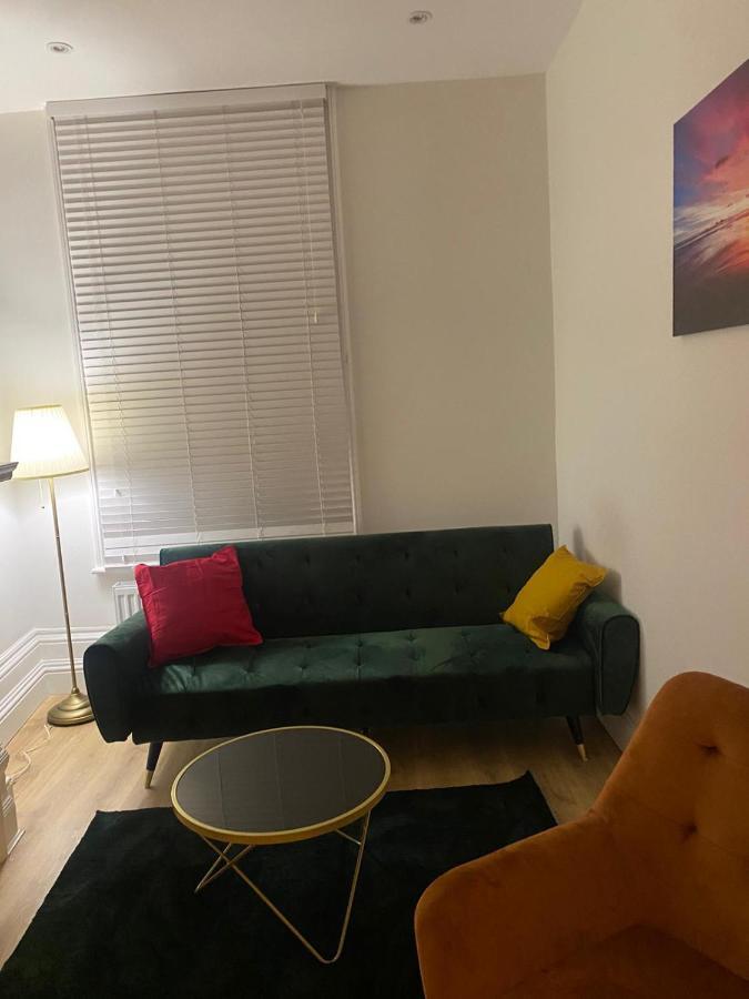 I&J Suites Λονδίνο Εξωτερικό φωτογραφία